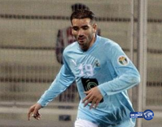 سيدة تدهس لاعب كره وتلوذ بالفرار