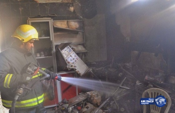 مدني حائل يخمد حريقاً شب بمنزل إثر ماس كهربائي