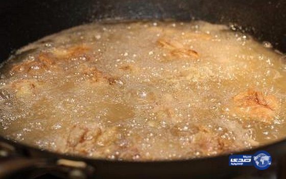 بالفيديو: خادمة تسكب زيت القلي على طفلة بعدما وبختها الأم بقسوة‎