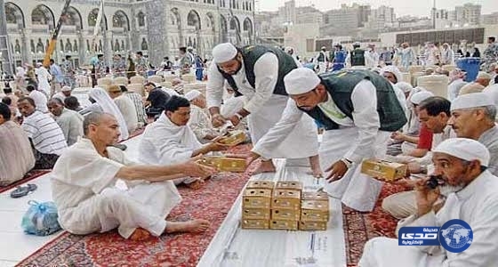 «جمعية نماء» تقدم 300 ألف وجبة إفطار صائم في المسجد الحرام