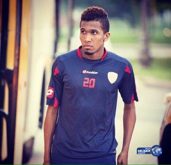 الهلال يحاول إفساد صفقة الأهلي !