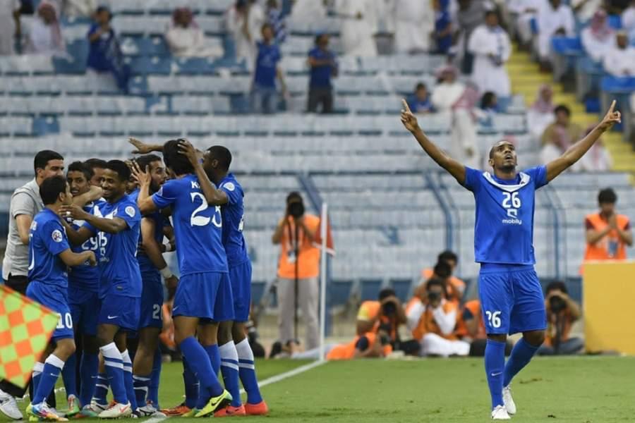 مدرب الهلال السابق يثير الجدل في رومانيا