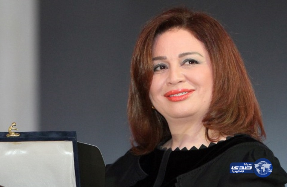 كيف ردت إلهام شاهين على أسئلة قبلات الأفلام؟