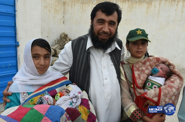 بالفيديو.. باكستاني لديه 35 ولداً.. ويطمح لـ100