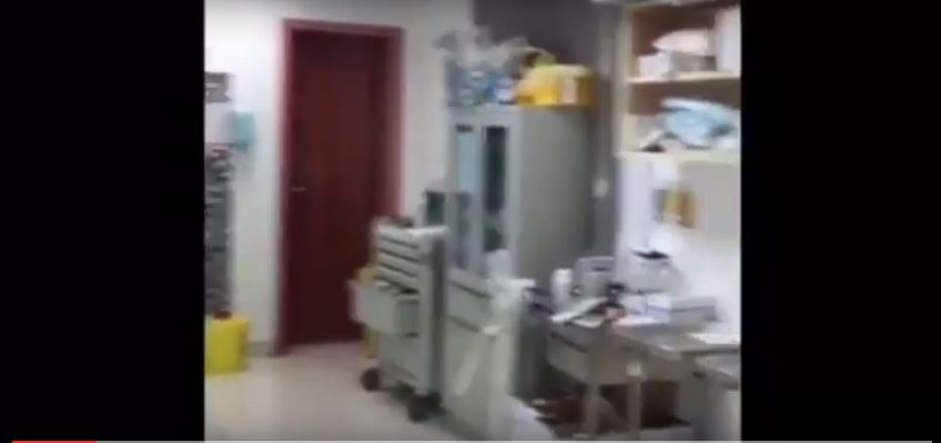 مقطع فيديو لمواطن يكشف خلو مستشفي المجاردة من الأطباء والممرضين ..وصحة عسير : سنتحقق ونحاسب المقصرين