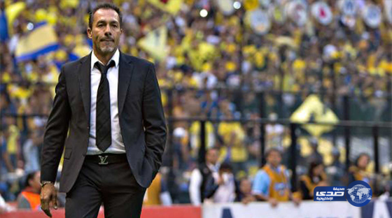 مدرب الهلال الجديد يصل الأسبوع المقبل