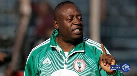 وفاة مدرب منتخب نيجيريا السابق