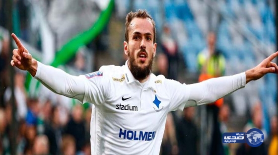 مهاجم منتخب السويد يؤجل الصوم إلى ما بعد يورو 2016