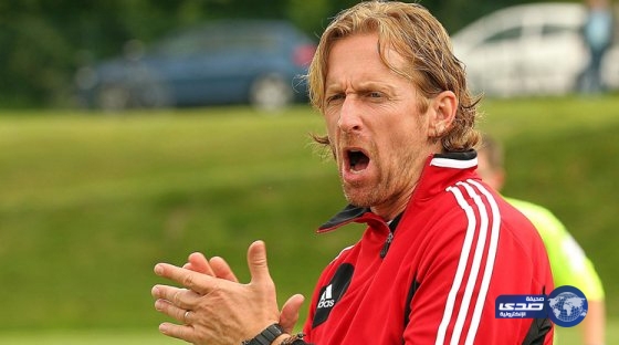 الخليج يتعاقد مع المدرب البلجيكي باتريك