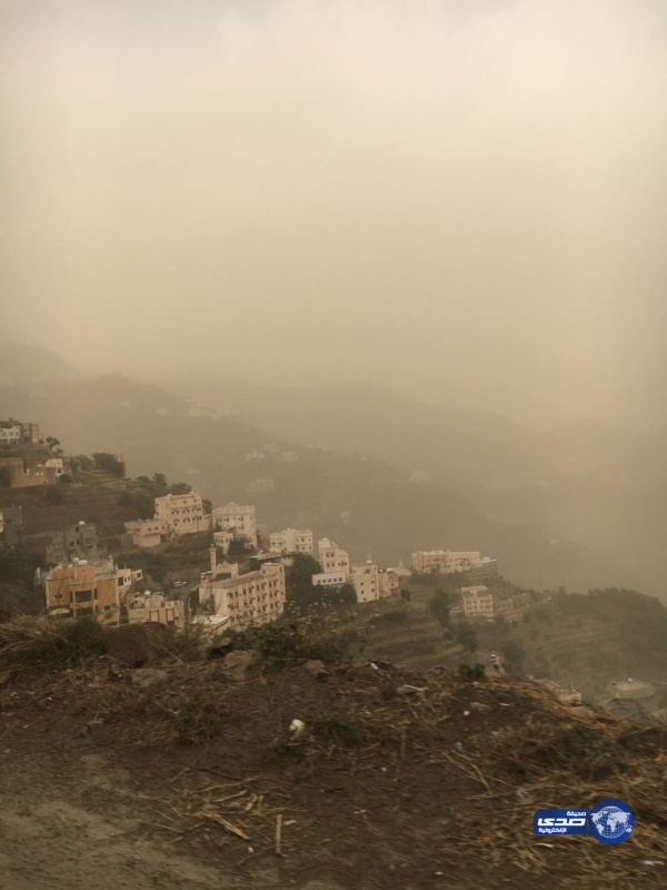 الأرصاد ومدني جازان يجددان التحذير مع استمرار الطقس السيء