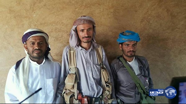 بالفيديو .. قيادي حوثي و 10 من مرافقية يكشفون أسباب إنضمامهم لقوات الشرعية