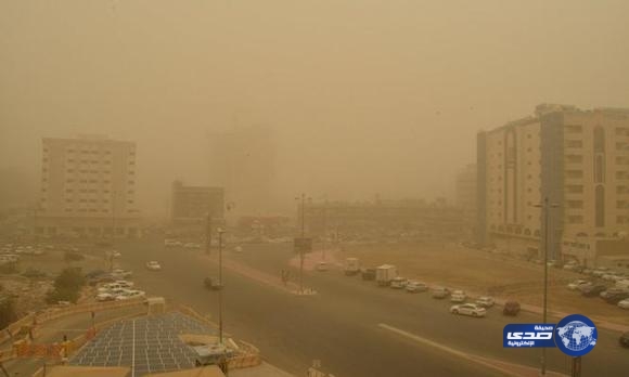 استمرار موجة الغبار على مكة والمدينة ونجران