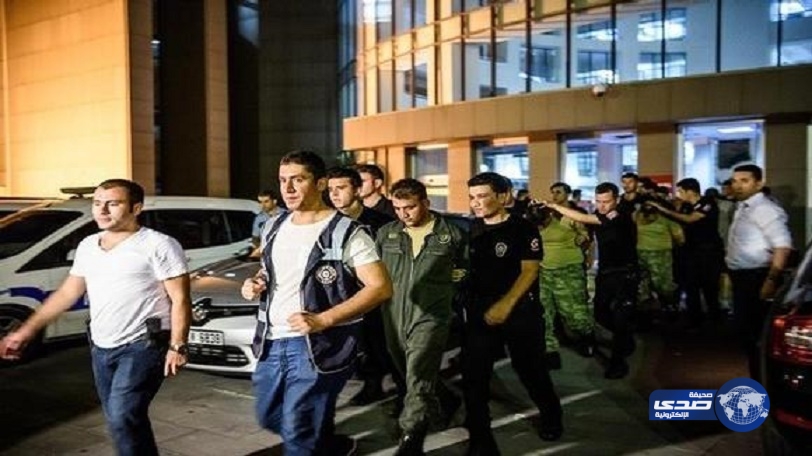 مئات المعتقلين الأتراك يمثلون أمام محكمة في اسطنبول