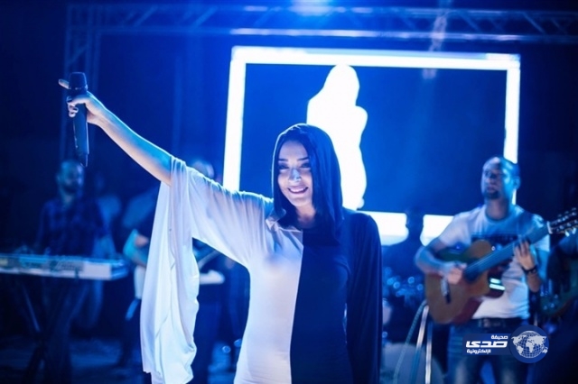 بالصور.. حارس ساندي الشخصي يعتدي على شاب بالضرب.. ماذا فعلت؟