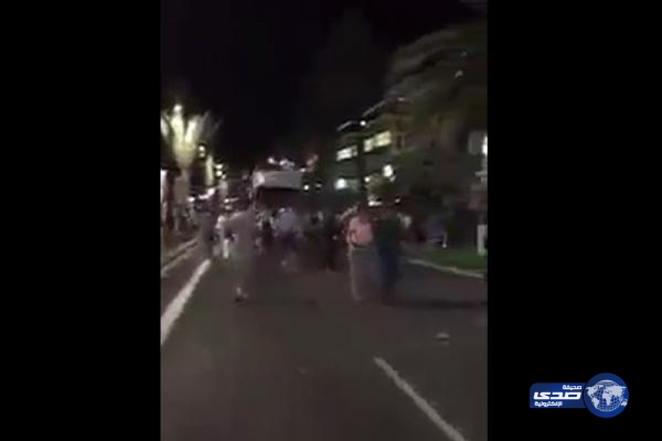 فيديو جديد يوثق لحظة  هجوم شاحنة &#8220;نيس&#8221; على حشود الفرنسيين