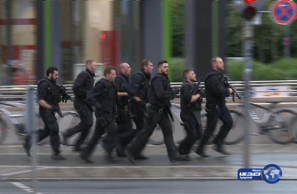 بالصور.. لحظة تمشيط الشرطة الألمانية لشوارع ميونخ