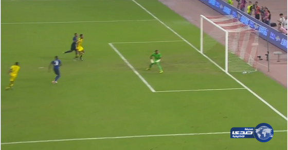 فيديو: لاعب دورتموند يهين دفاع اليونايتد ويحرز هدفا مذهلا!