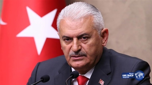 رئيس وزراء تركيا يطالب قوات الأمن بمقاتلة جنود الجيش المنقلبون على السلطة