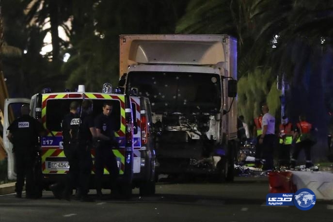 الشرطة الفرنسية :منفذ هجوم &#8220;نيس&#8221; سائق شاحنة تونسي طردته زوجته إثر تكرر اعتدائه عليها‎