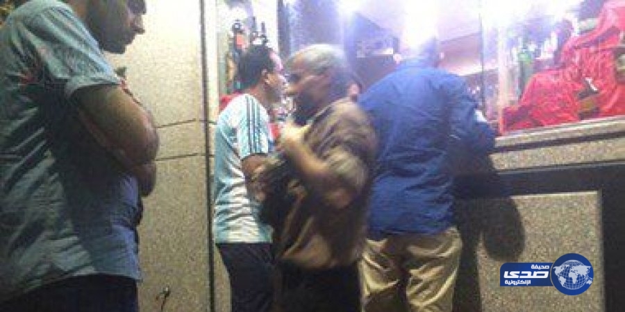 مصر.. إقبال كبير على محال الخمور ليلة عيد الفطر