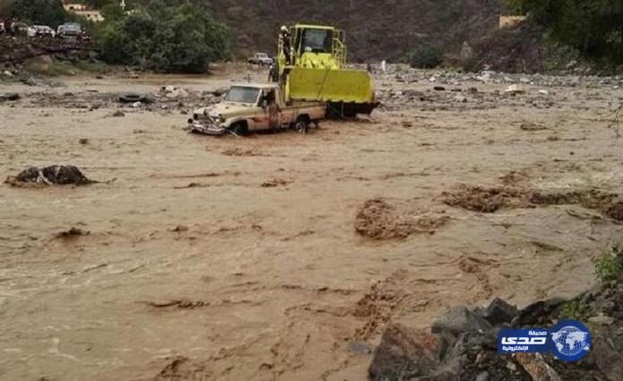 غرق 3 أشخاص وإنقاذ آخر جرفتهم سيول الداير