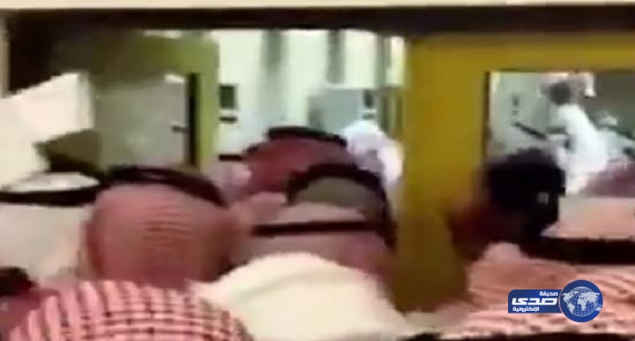 في مشهد مماثل لجامعة نورة.. تكدس وفوضى للباحثين عن القبول في جامعة الإمام (فيديو)