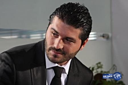 صور.. بعد خيانته.. يزن السيد يعود لزوجته