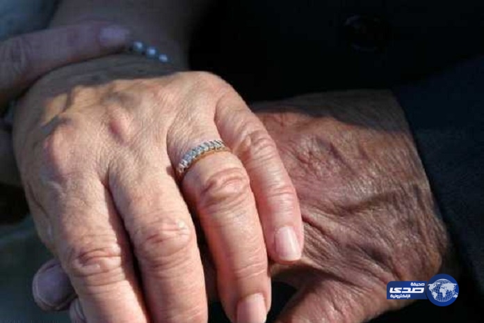 زوجان ينتحران هربًا من دخول دار المسنين