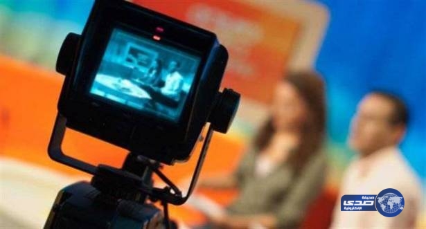 بسبب هذه الصورة.. إعلامية تُطرد من وظيفتها!