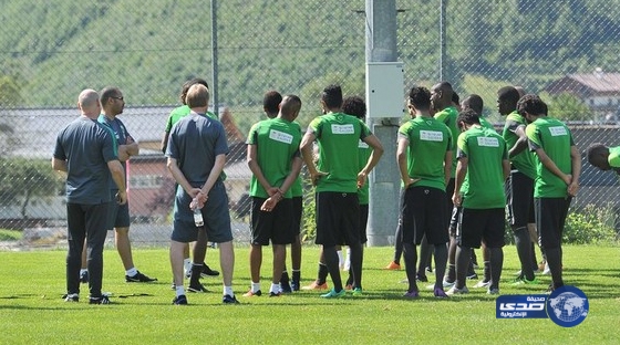 الأخضر يواصل حصصه التدريبية في معسكر النمسا