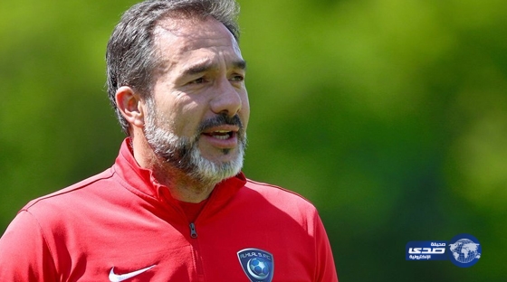 مدرب الهلال يستغني عن خمسة لاعبين