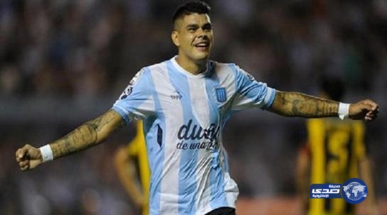 الهلال يُنفي التفكير في جوستافو