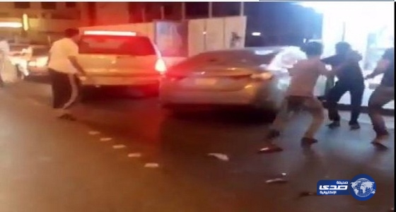 بالفيديو.. تعرض سيارات السعوديين للتدمير في البحرين ومتداولون: إيران السبب