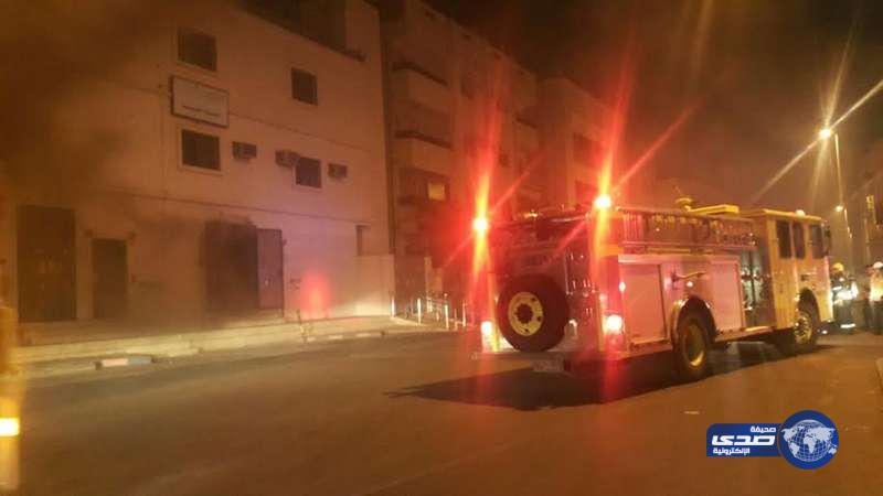 ” مدني المدينة” يسيطر على حريق فندق دون إصابات