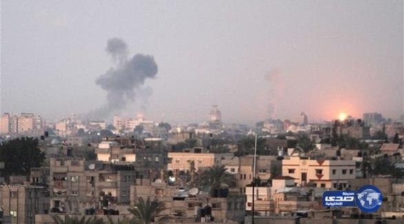 سقوط صاروخ اسرائيلي داخل منطقة سكنية بمستوطنة “سديروت” بغزة