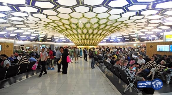 إطلاق نظام جديد لفحص حقائب اليد بمطارات أبوظبي