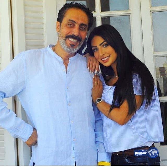 نور الغندور مع والدها..