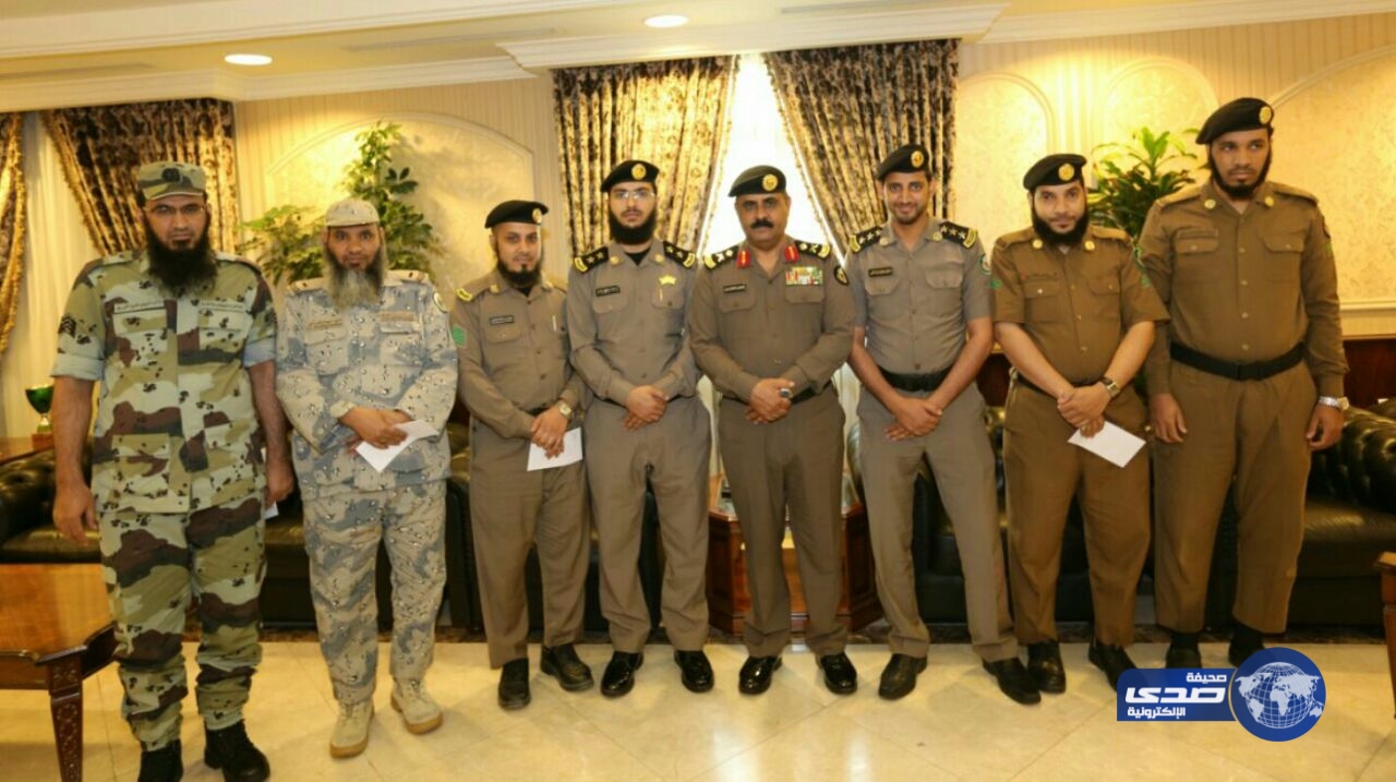 مدير شرطة مكة  يكرم الفائزين بجائزة الأمير نايف بن عبدالعزيز لحفظ القرآن