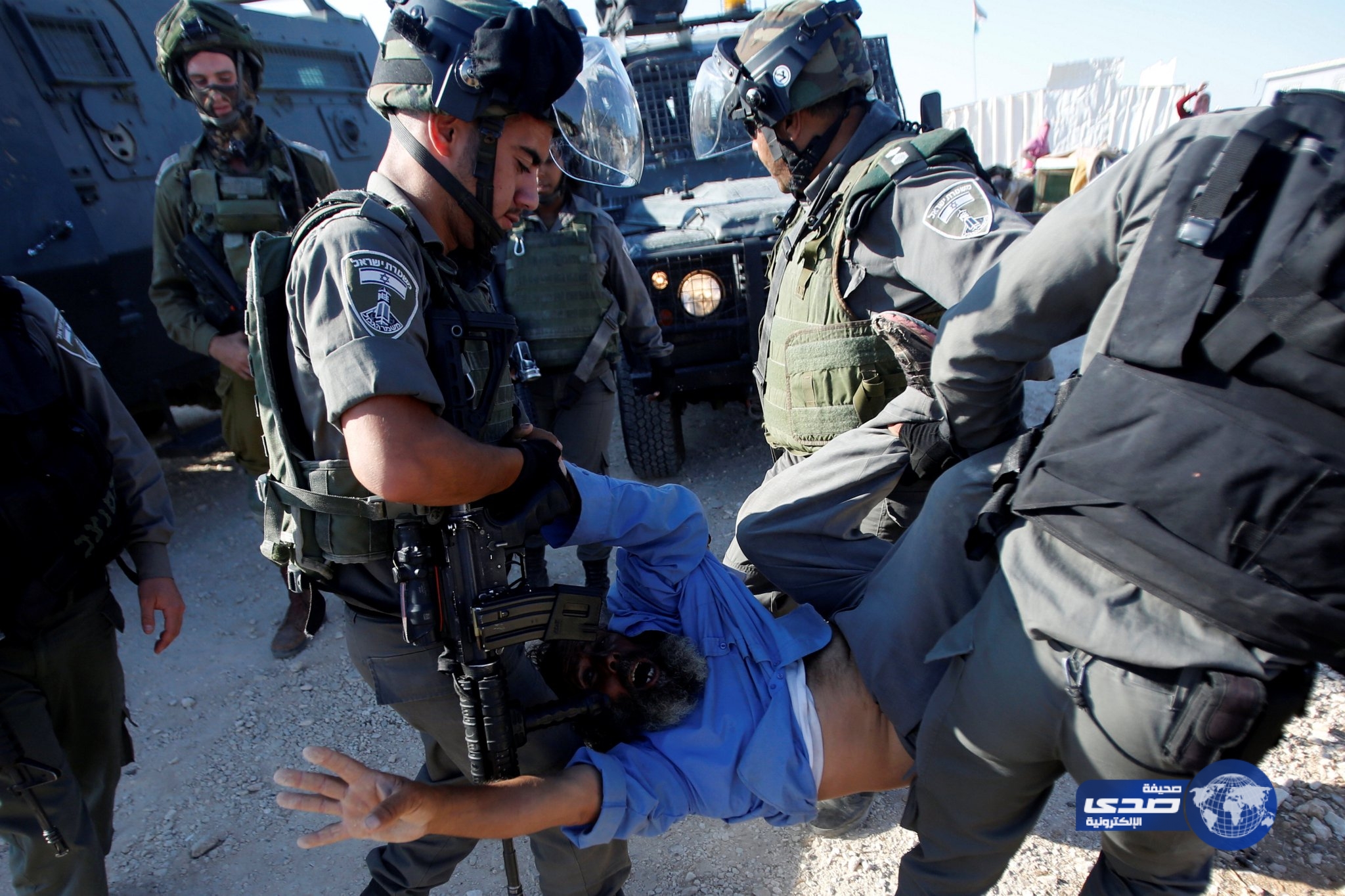 إصابة 10 فلسطينيين برصاص قوات الاحتلال الاسرائيلي في نابلس