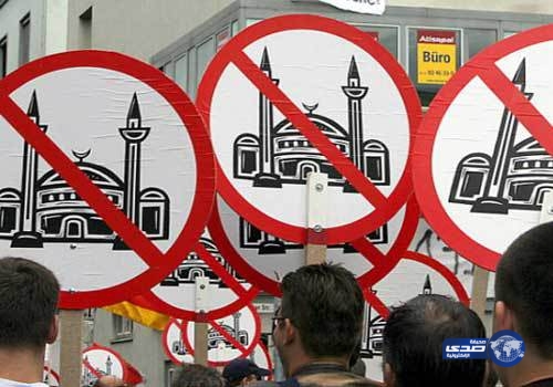 &#8220;حزب الحرية &#8221; يهدد بغلق كافة المساجد ومدارس المسلمين وحظر القرآن بهولندا