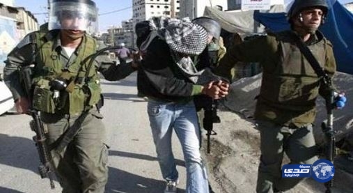 القوات الإسرائيلية تعتقل 11 فلسطينيًا من الضفة