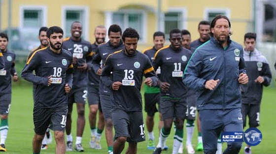 ادارة الاخضر تحدد الأحد موعداً لتجمع اللاعبين بالرياض