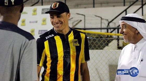 العكايشي يغيب عن مواجهة الخليج