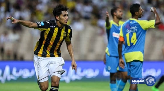 إدارة الاتحاد تسلم اللاعبين مكافأة الفوز على الجيل