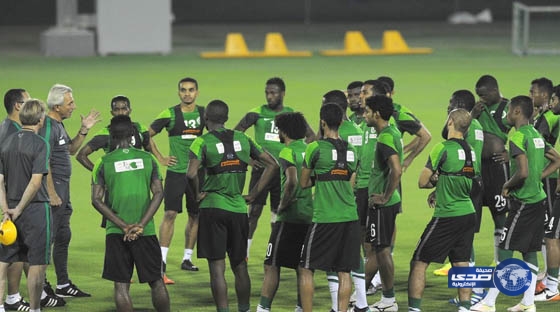 الأخضر يجري أولى حصصه التدريبية