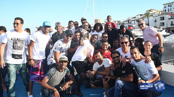 مأدبة عشاء ورحلة بحرية للأهلي على شواطئ ماربيا