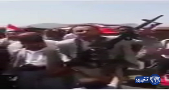 بالفيديو : مرتزقة الحوثي بميدان السبعين &#8230;خرجنا لتأييد جرائم حزب الله بسوريا
