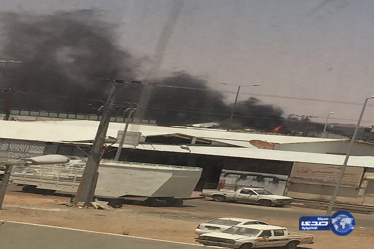 حريق هائل بإحدى الورش في عفيف