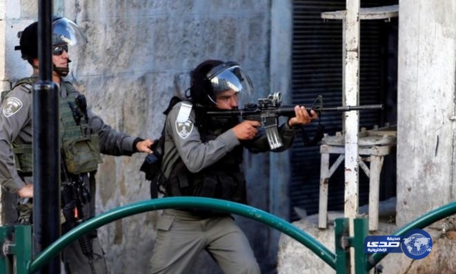 جيش الاحتلال يقتل فلسطيني حاول طعن جندي إسرائيلي بالضفة