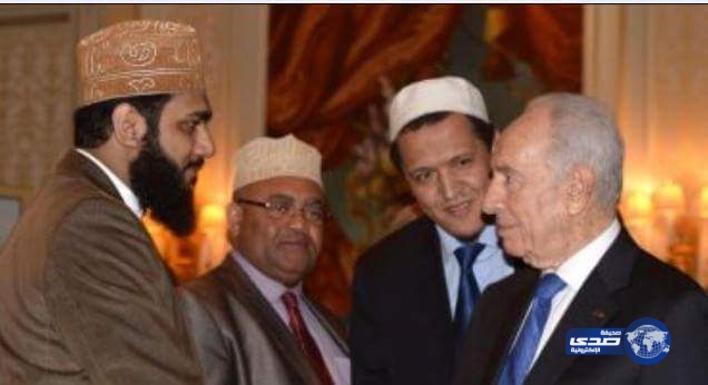 رئيس أئمة المسلمين بفرنسا يثير أزمة بعد دعوته للصلاة على شيمون بيريز